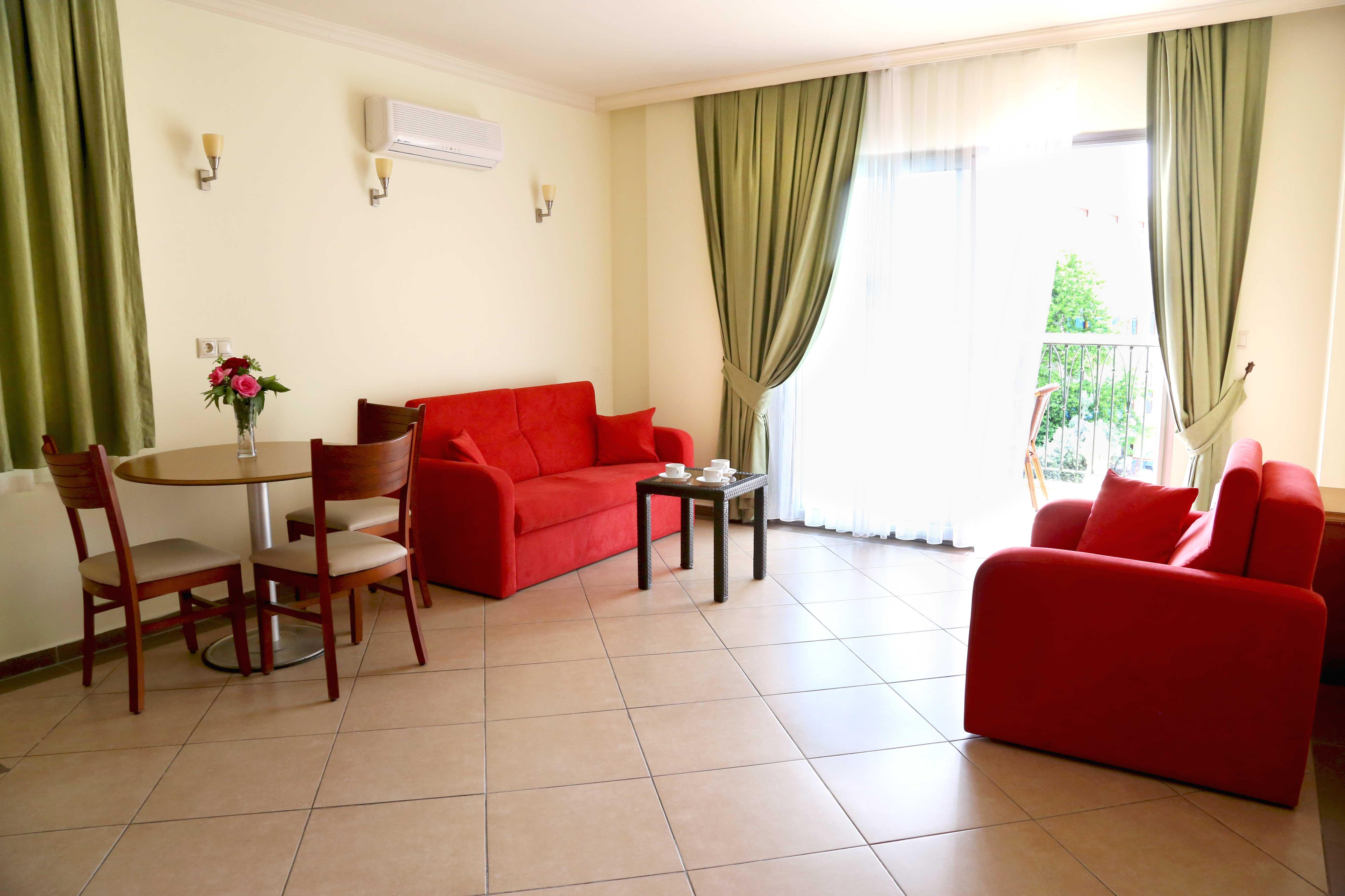 Club Karakas Apart Otel Мармарис Екстериор снимка