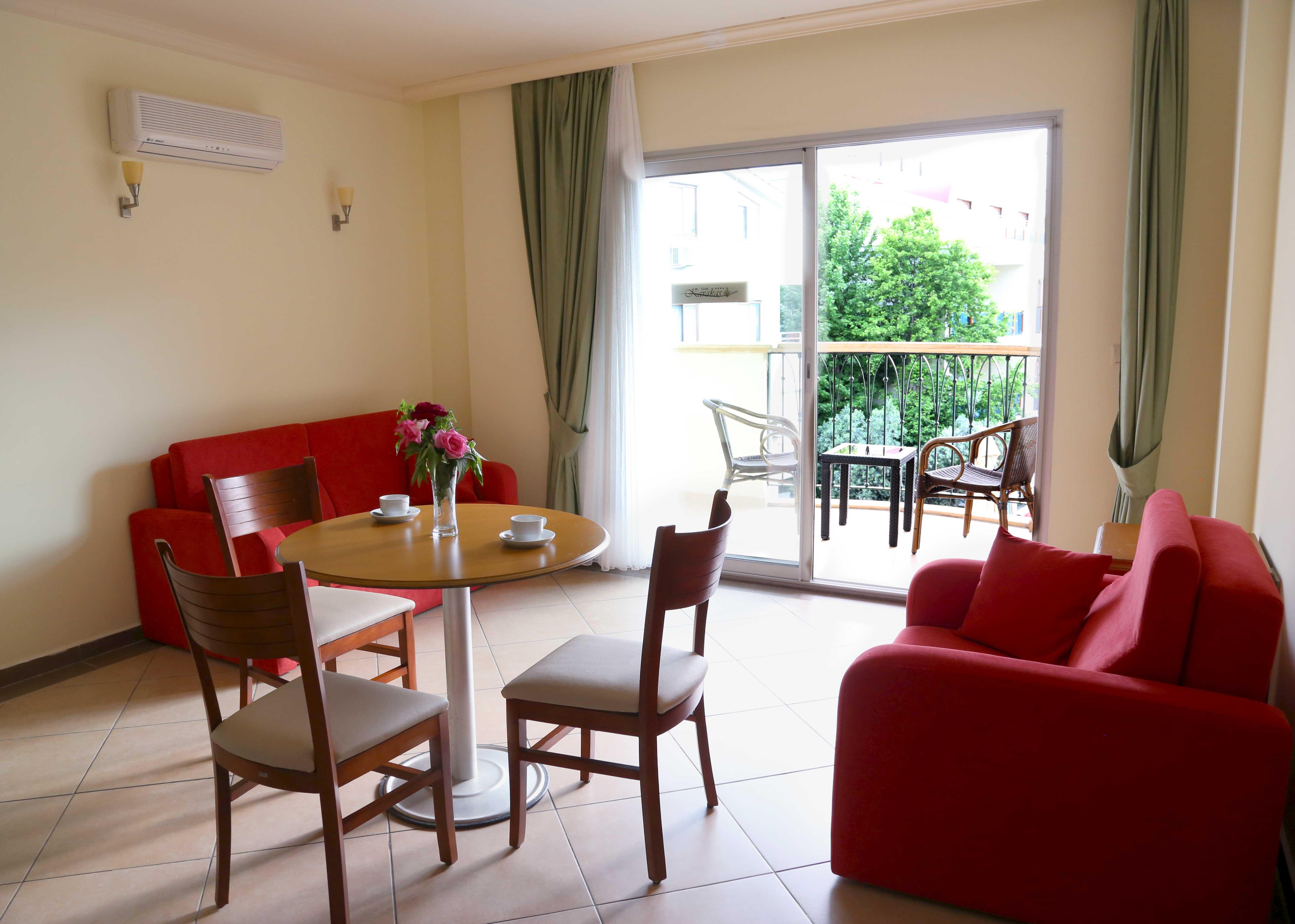 Club Karakas Apart Otel Мармарис Екстериор снимка