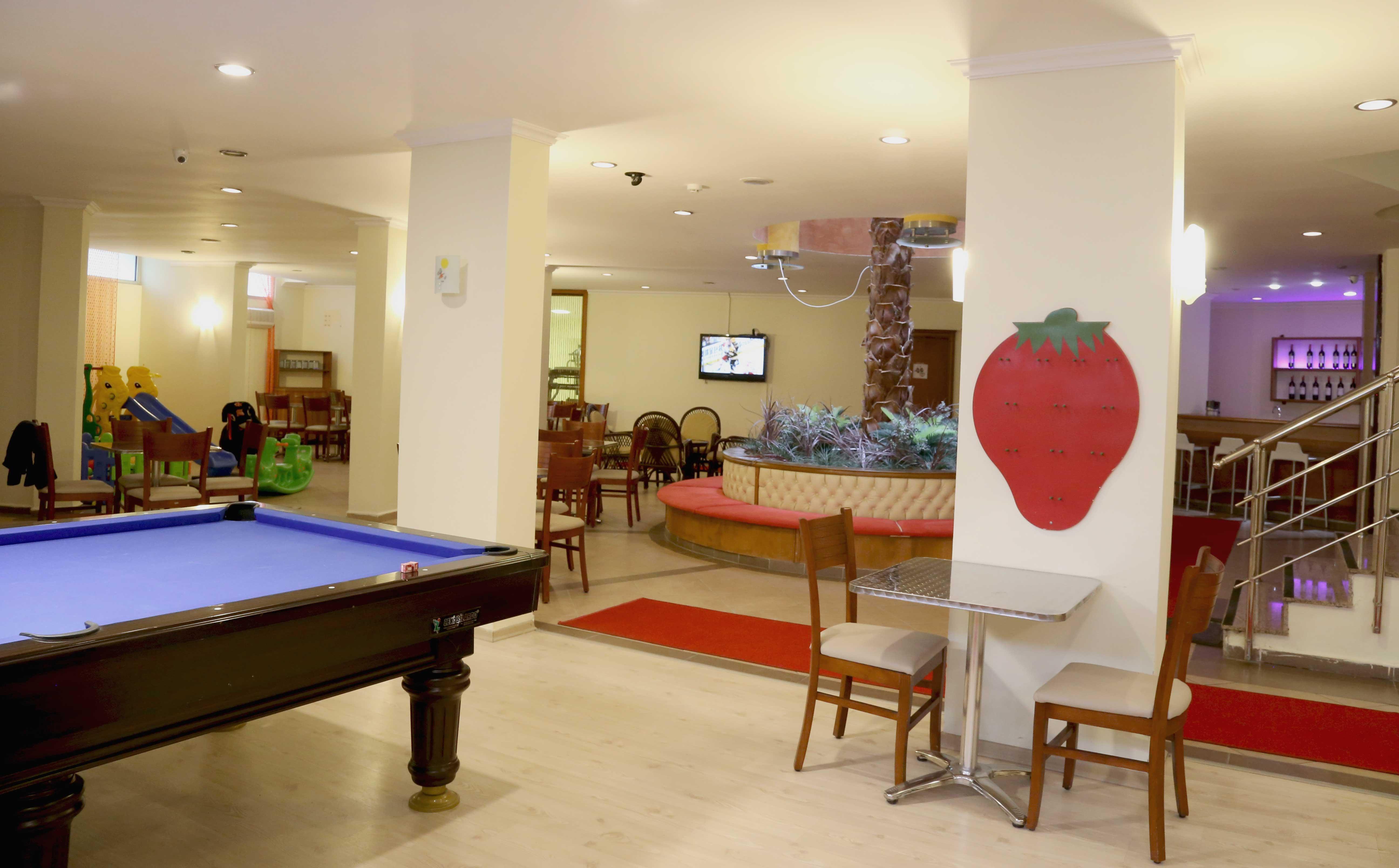 Club Karakas Apart Otel Мармарис Екстериор снимка