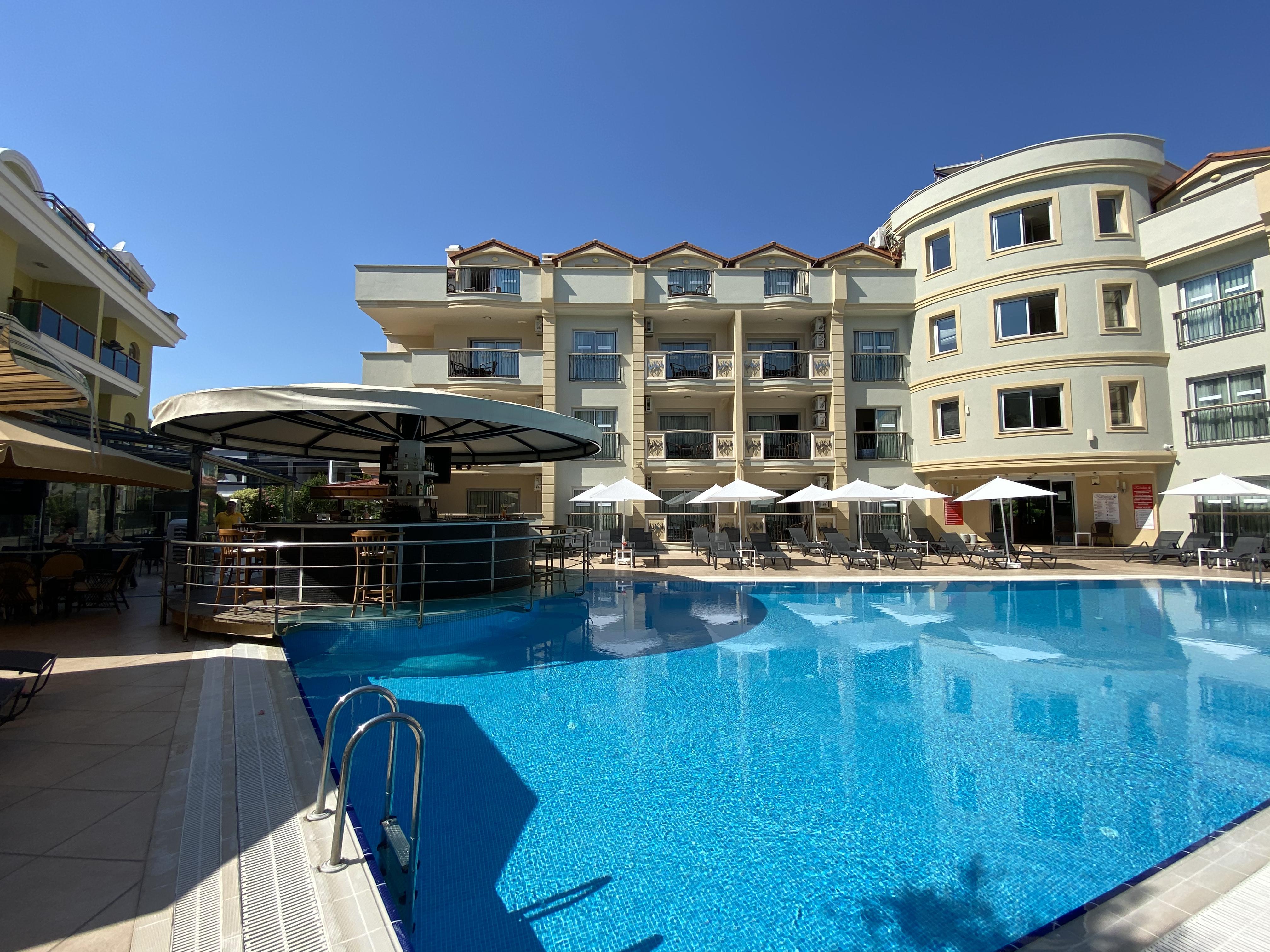 Club Karakas Apart Otel Мармарис Екстериор снимка