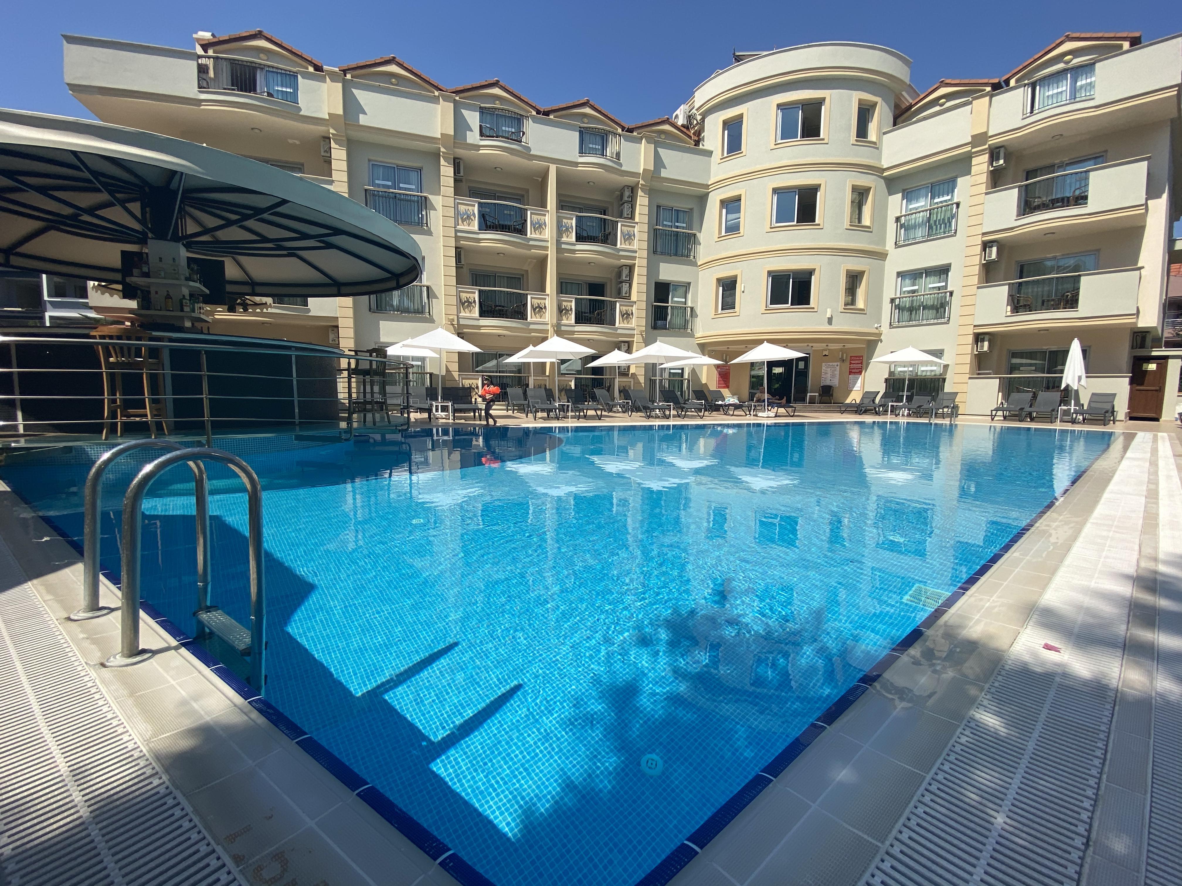 Club Karakas Apart Otel Мармарис Екстериор снимка