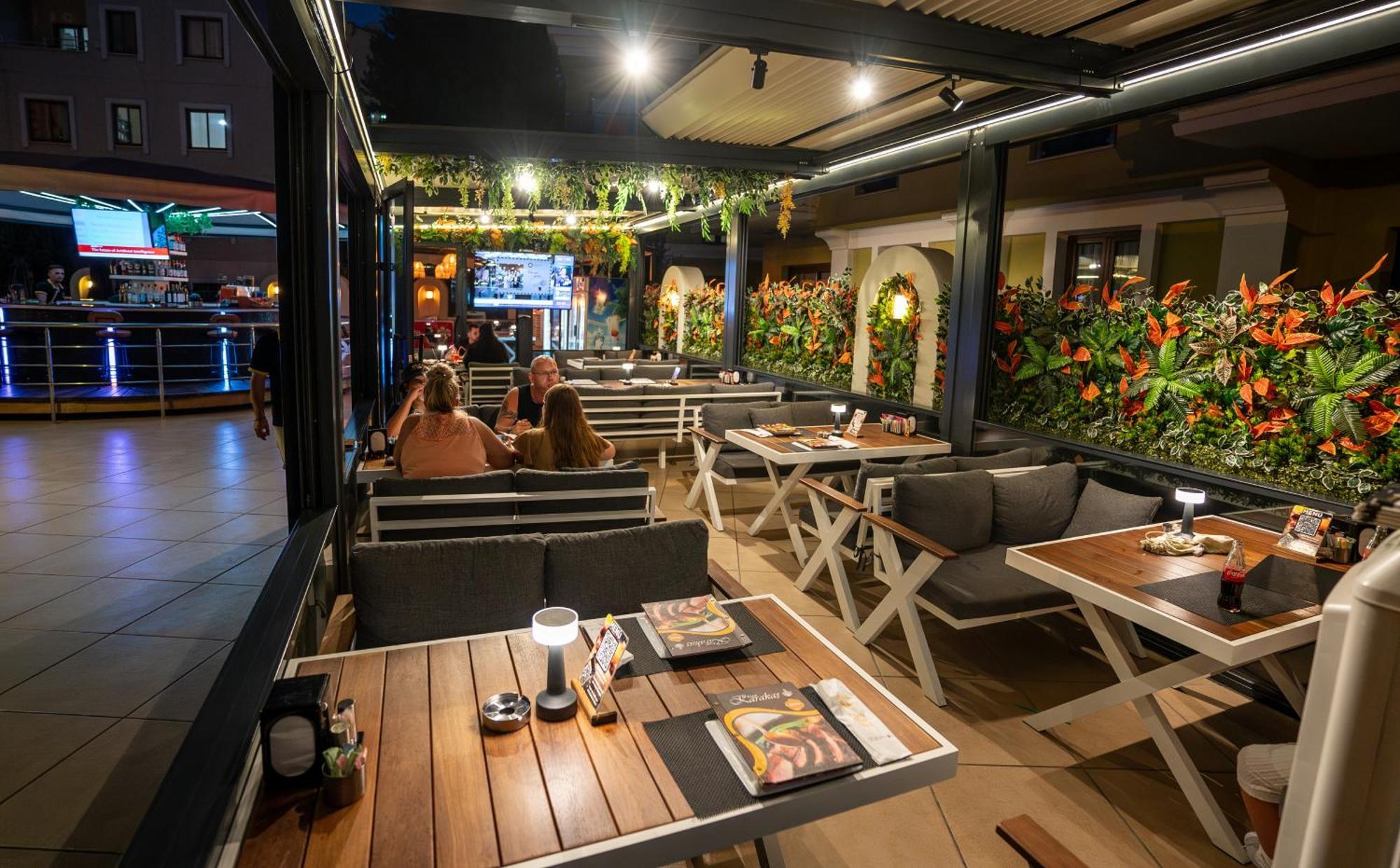 Club Karakas Apart Otel Мармарис Екстериор снимка