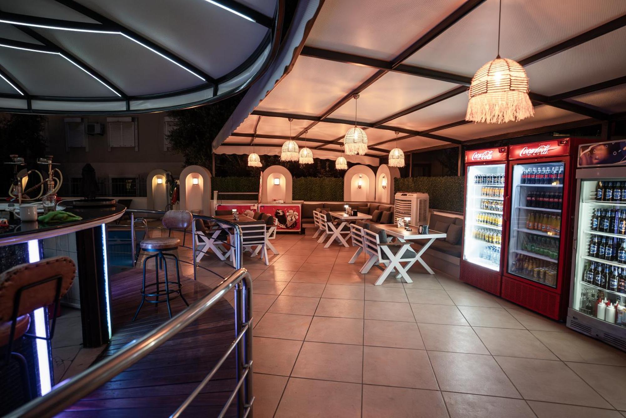Club Karakas Apart Otel Мармарис Екстериор снимка