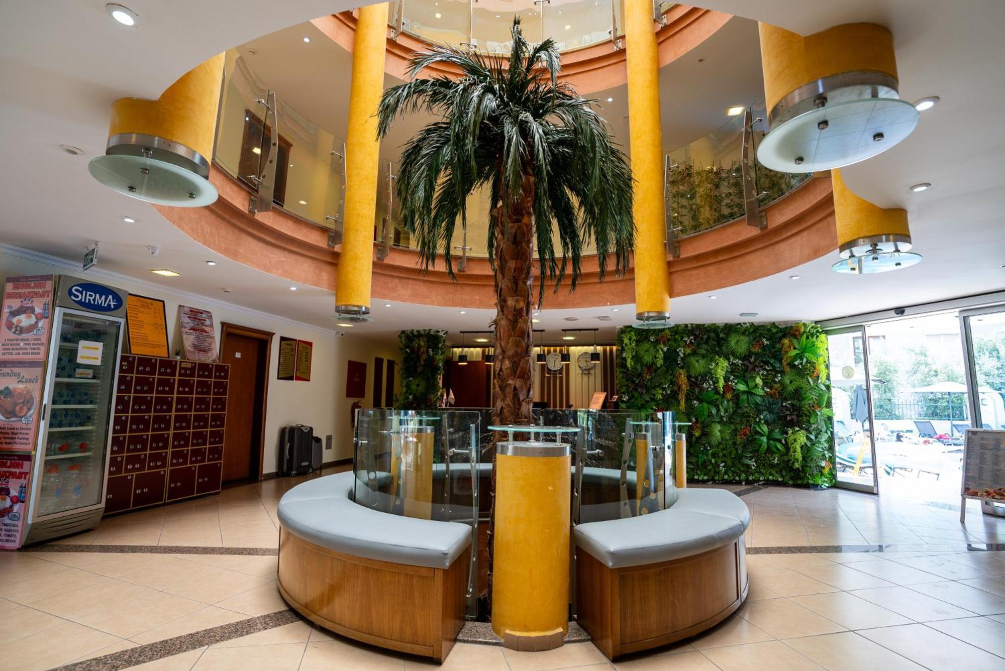 Club Karakas Apart Otel Мармарис Екстериор снимка