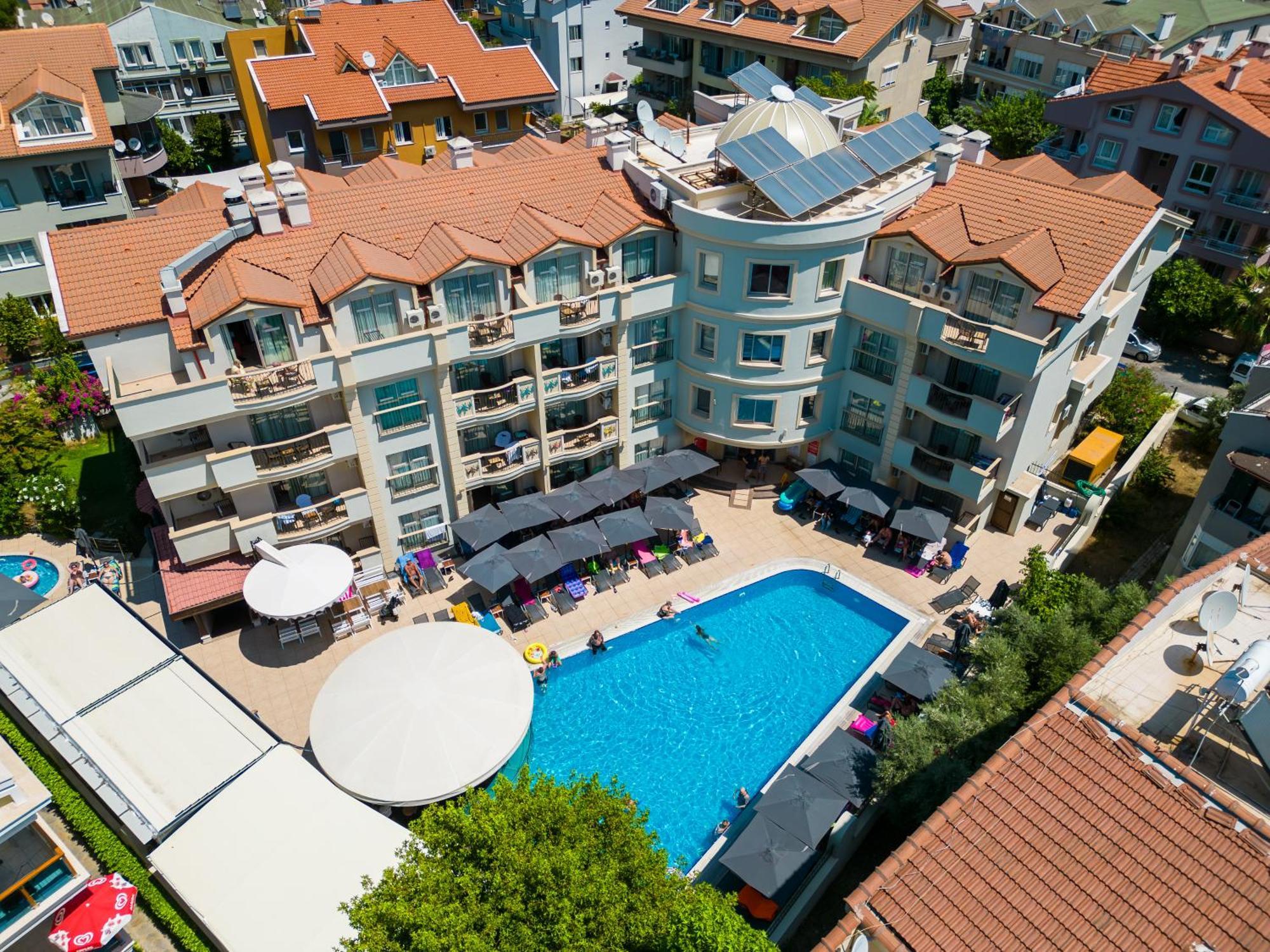 Club Karakas Apart Otel Мармарис Екстериор снимка